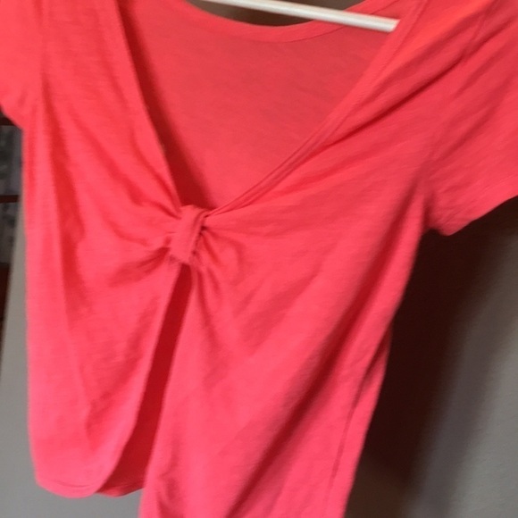 Aeropostale open back crop top coral size S - Picture 4 of 4
